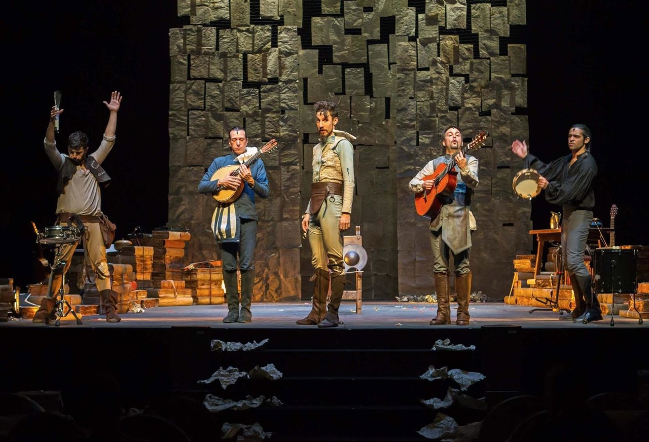 Nota Y Foto/Más De 36.000 Escolares Han Participado En 2015 En El Programa 'Abec