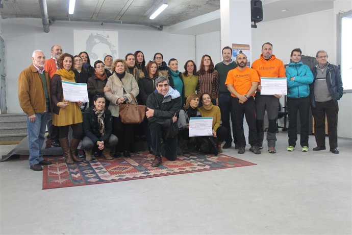 [NOTA DE PRENSA] Participa Dona 9.000 Euros A Colectivos Pro Refugiados Y A Las 