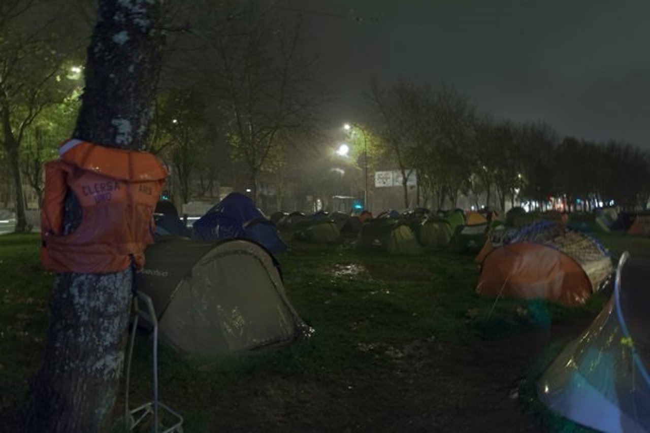 Campamento del cerco ante la Xunta