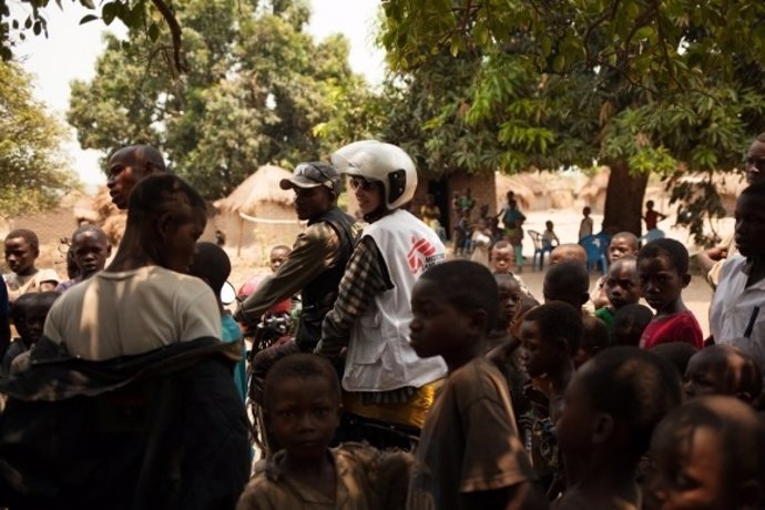 Personal de MSF lucha contra el sarampión en República Democrática del Congo 