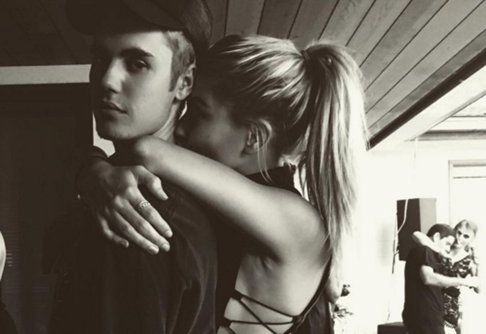 Justin Bieber comienzae el 2016 muy acaramelado con Hailey Baldwin