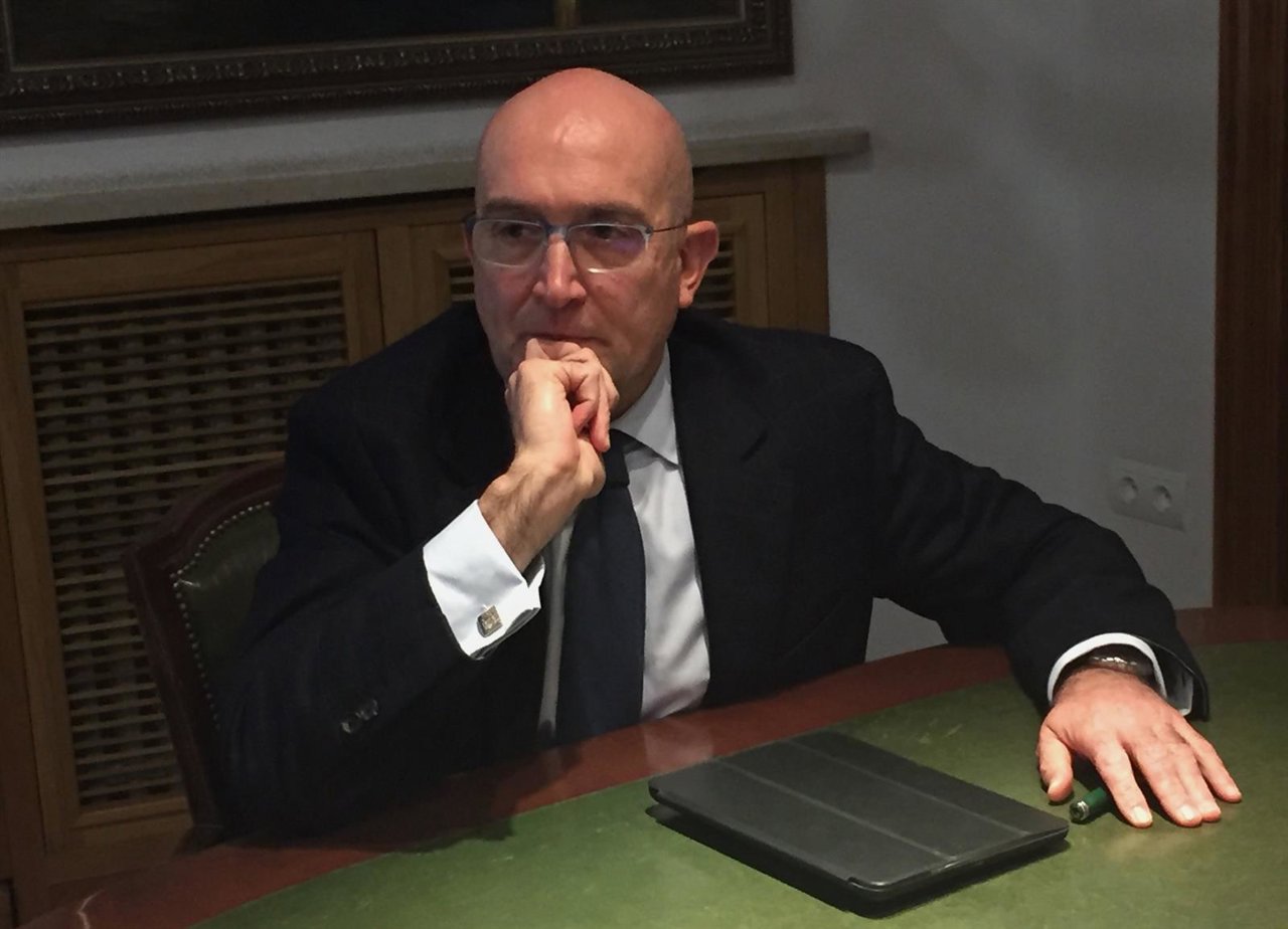 El presidente de la Diputación de Valladolid, Jesús Julio Carnero