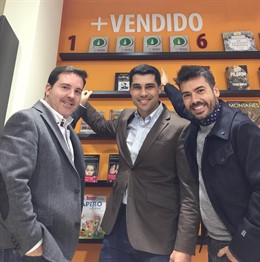 Autores del libro La Wasa Cofrade