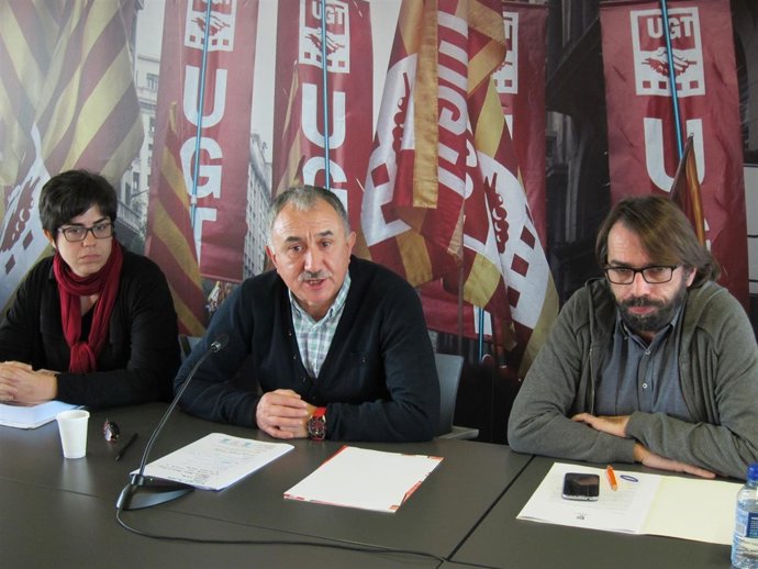 Laura Pelay, Josep Maria Álvarez y Camil Ros (UGT)