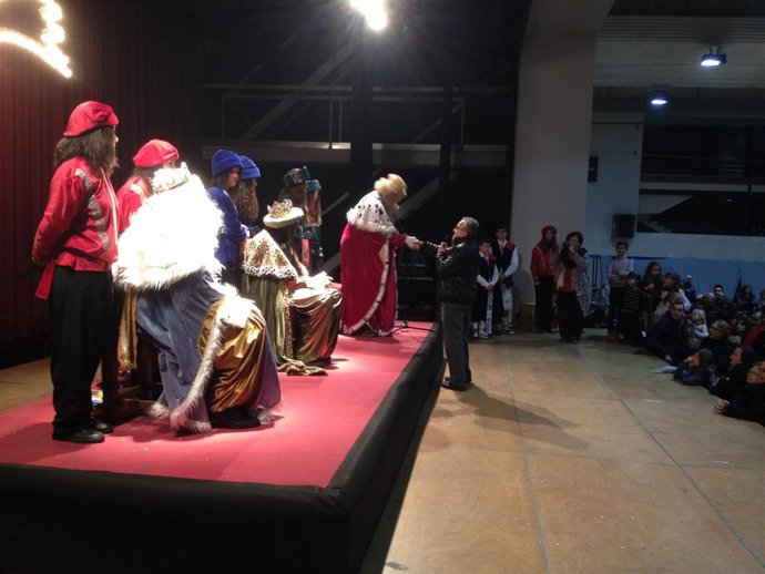 Entrega de las llaves de la ciudad a los Reyes magos