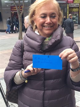 Mercedes Fernández con su deseo. 