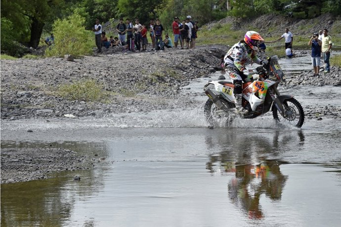 La piloto española Laia Sanz en el Dakar 2016
