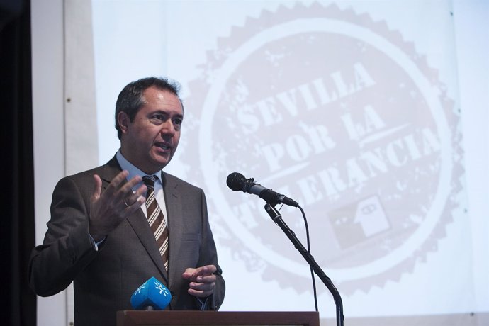 El alcalde de Sevilla, Juan Espadas