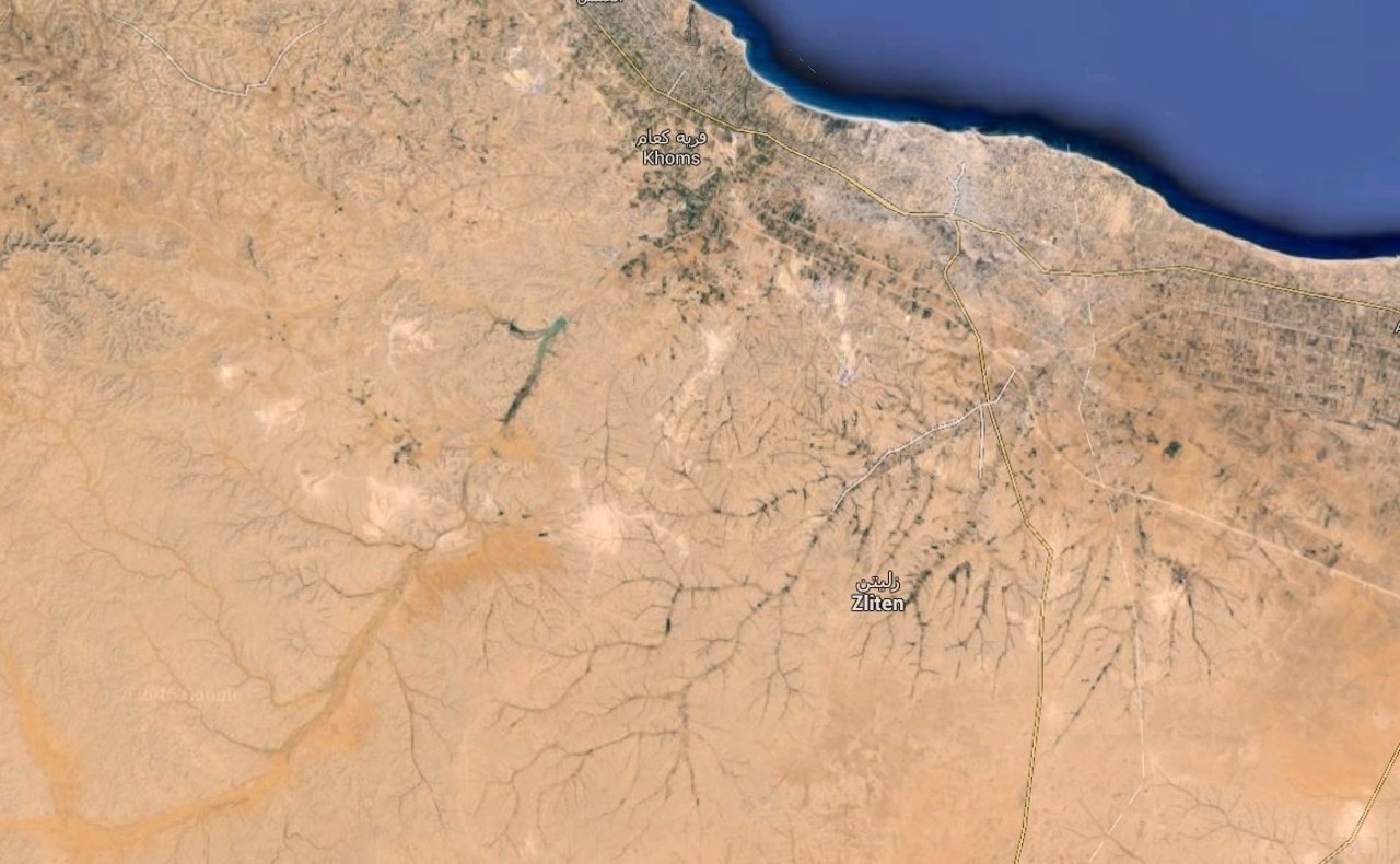 Vista de Zliten, en Libia, tras un atentado