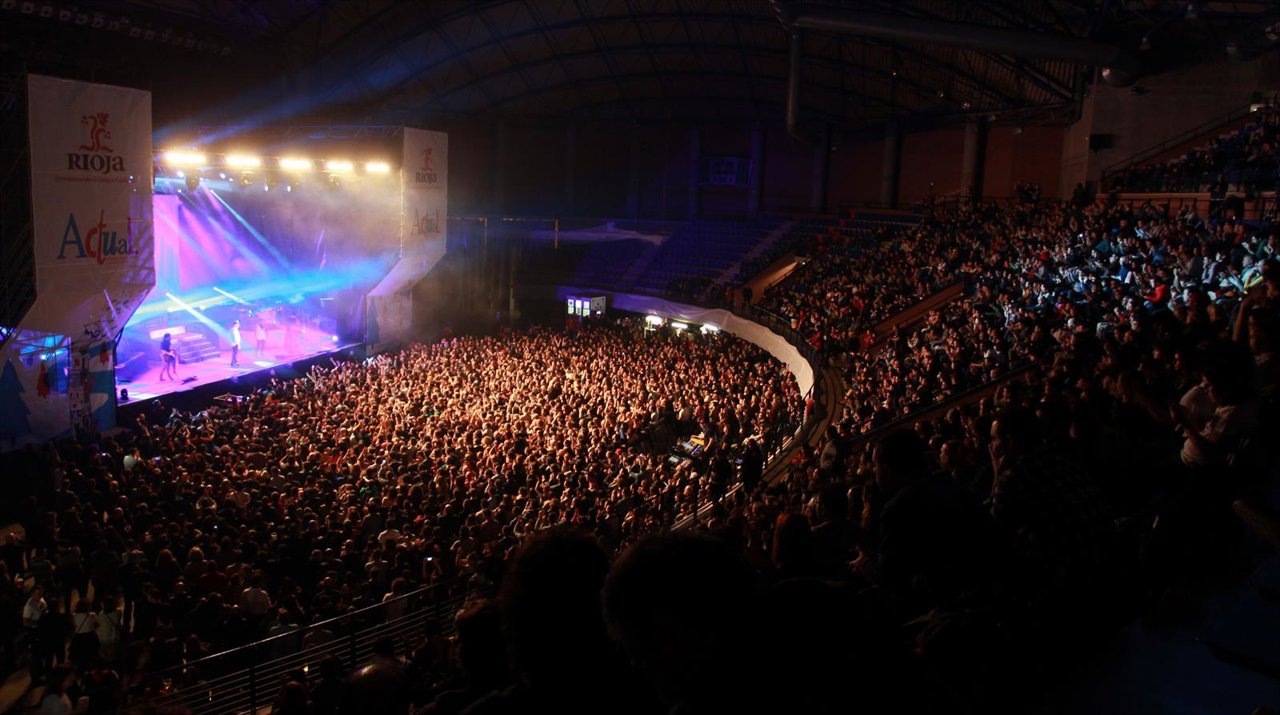 Foto Palacio Deporte llenos con el concierto de Actual 16