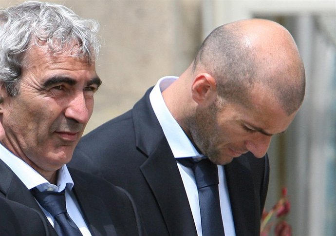 Zinedine Zidane Raymond Domenech