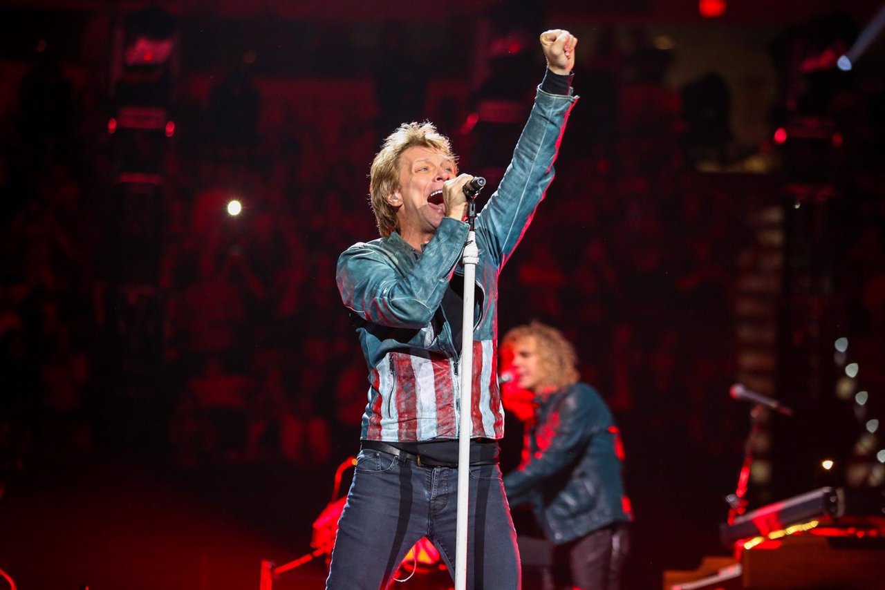 Bon Jovi performs in Raleigh North Carolina