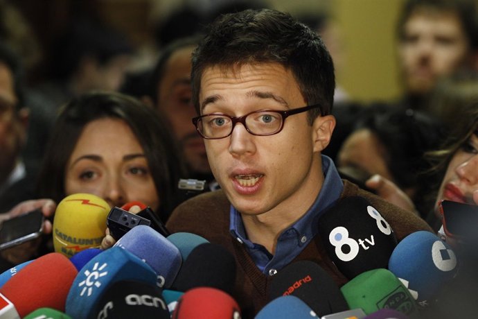 Iñigo Errejón recoge su credencial como diputado en el Congreso