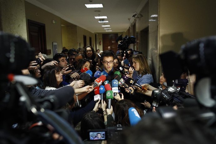 Iñigo Errejón recoge su credencial como diputado en el Congreso