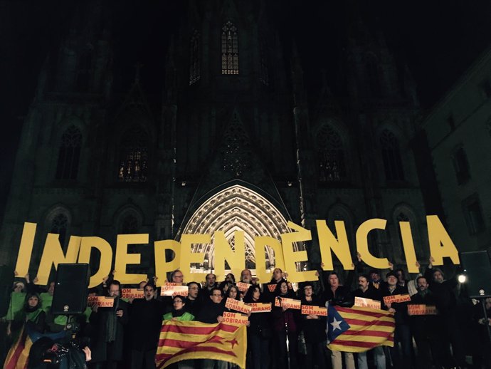 Convocatoria de la ANC en la plaza de la Catedral de Barcelona
