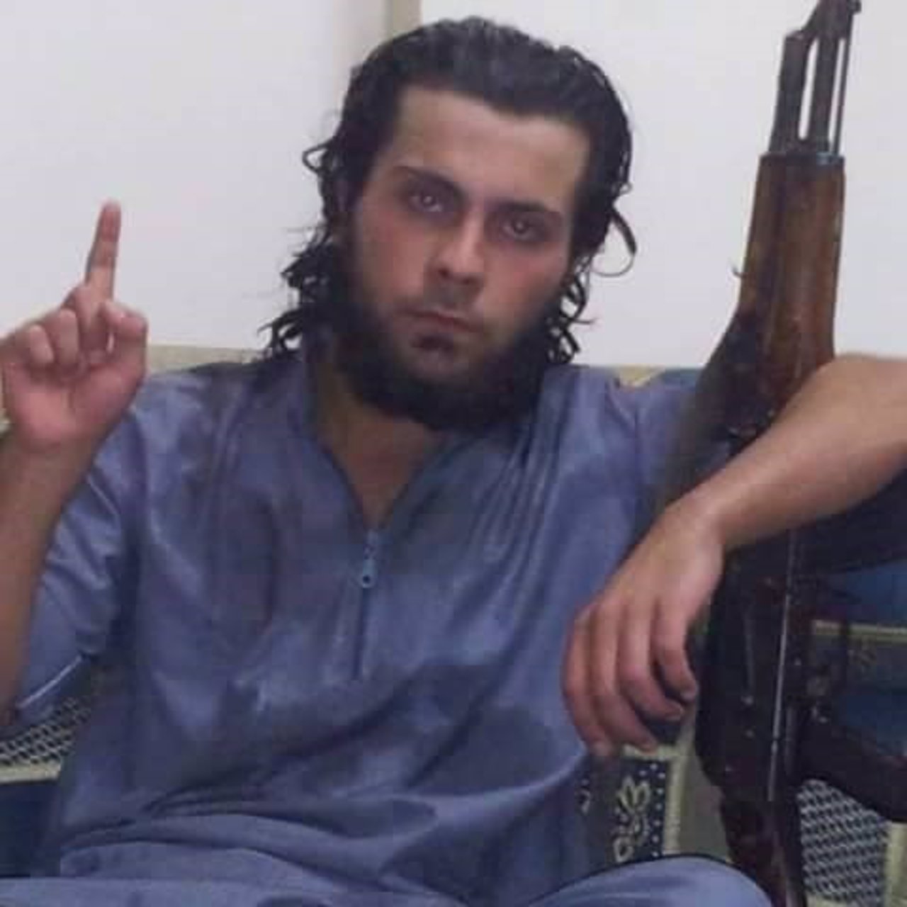 Miliciano de Estado Islámico que ha ejecutado a su madre en Raqqa