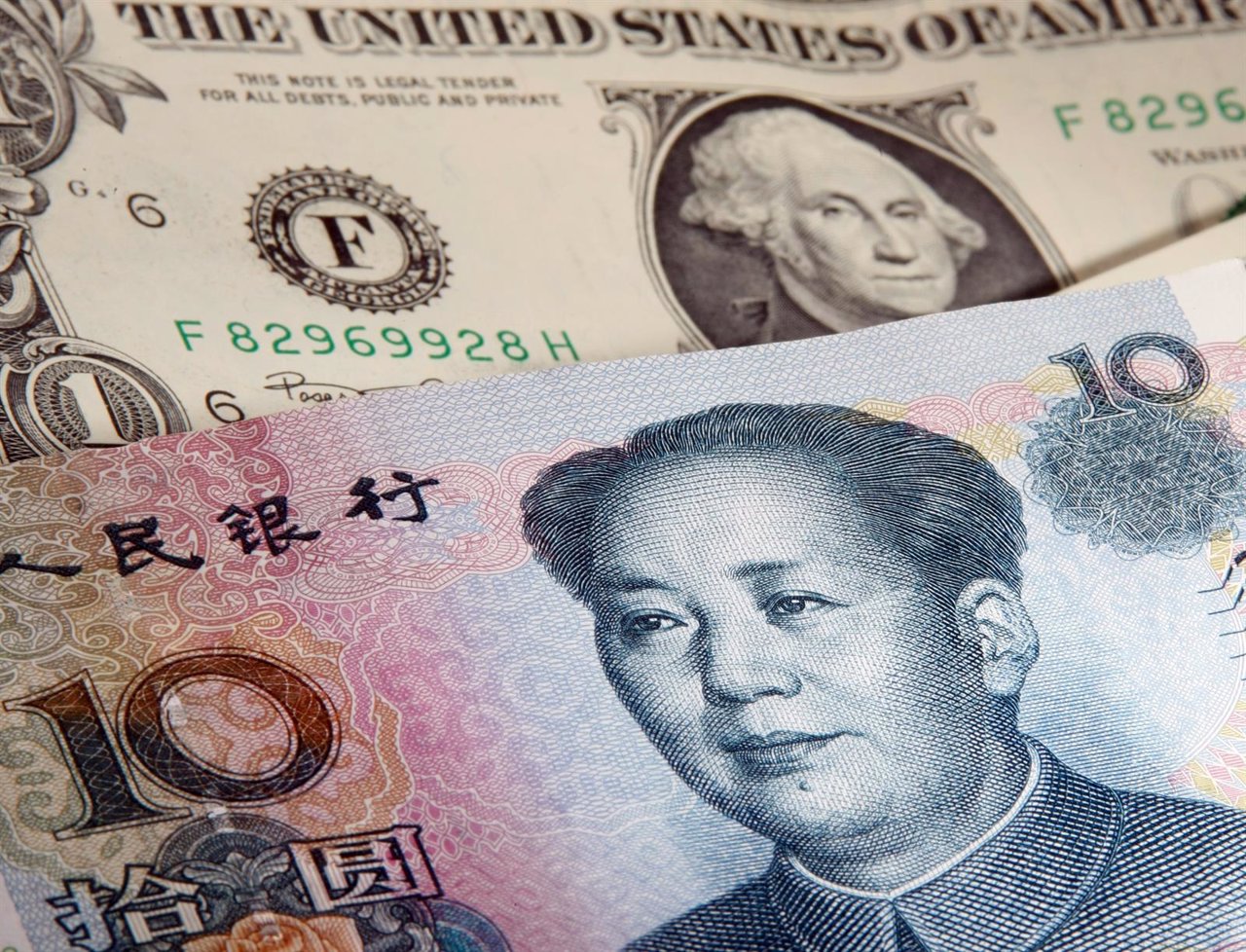 Divisa China, Yuan, Junto A Divisa Norteamericana, Dolar