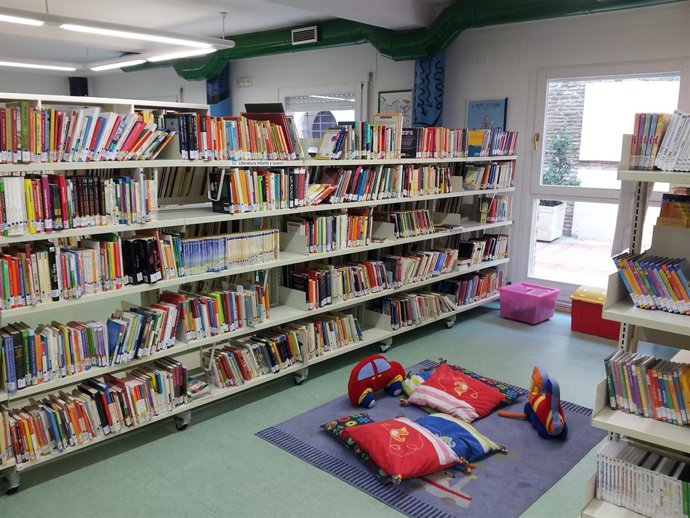 Biblioteca de La Puebla de Alfindén
