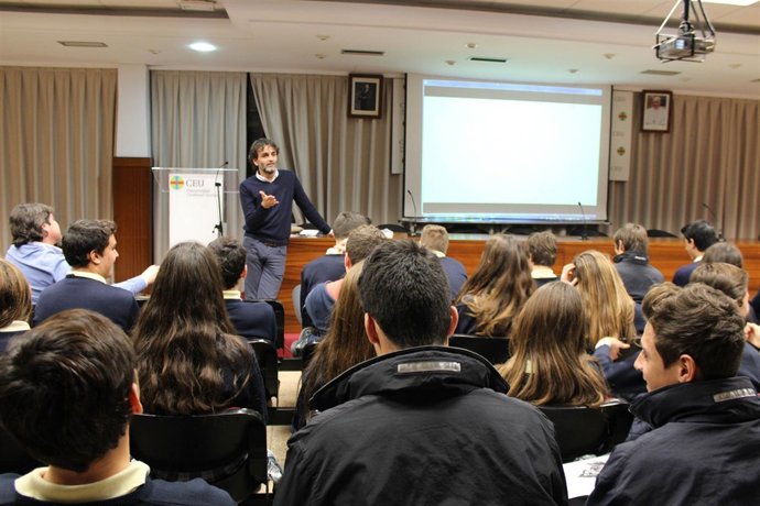 Tteen emprendedores CEU