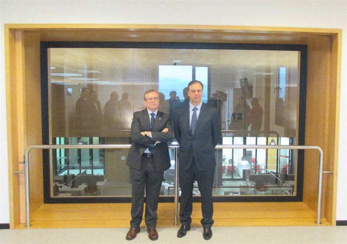 Visita del consejero de Sanidad a La Morgal