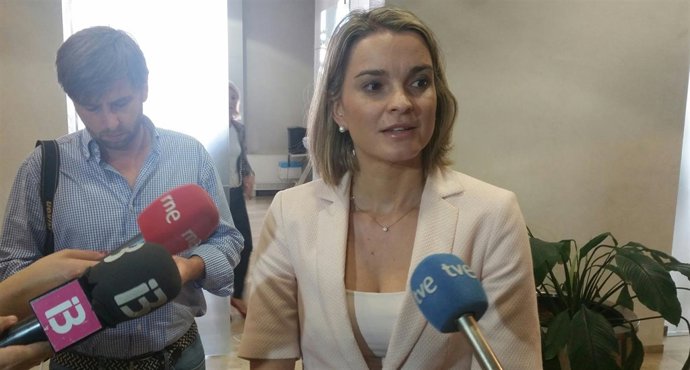 La portavoz del Grupo Parlamentario Popular, Marga Prohens 