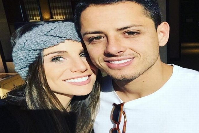 Chicharito y Lucía Villalón comienzan el año juntos