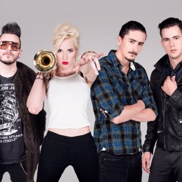 Jenny and The Mexicats