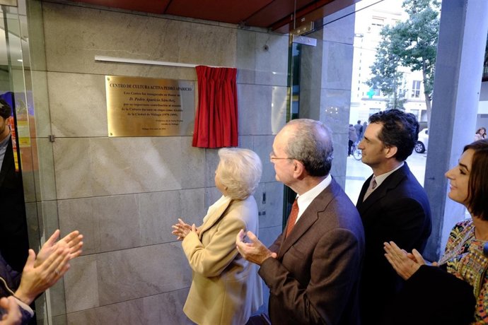 Abre sus puertas el Centro de Cultura Activa Pedro Aparicio en Málaga