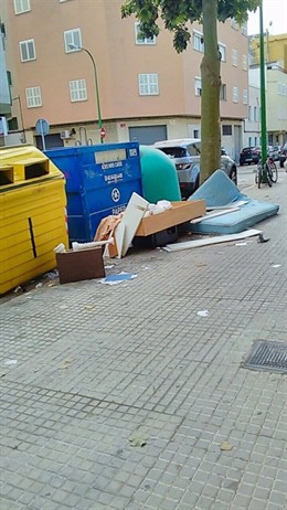 El PP denuncia el "fracaso" del sistema de recogida de trastos