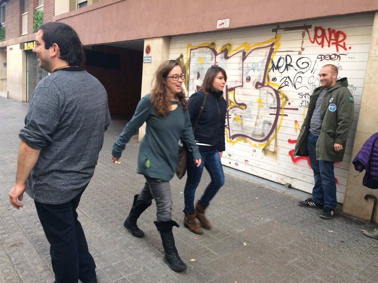 La diputada de la CUP Aulàlia Reguant llega a la sede de la CUP