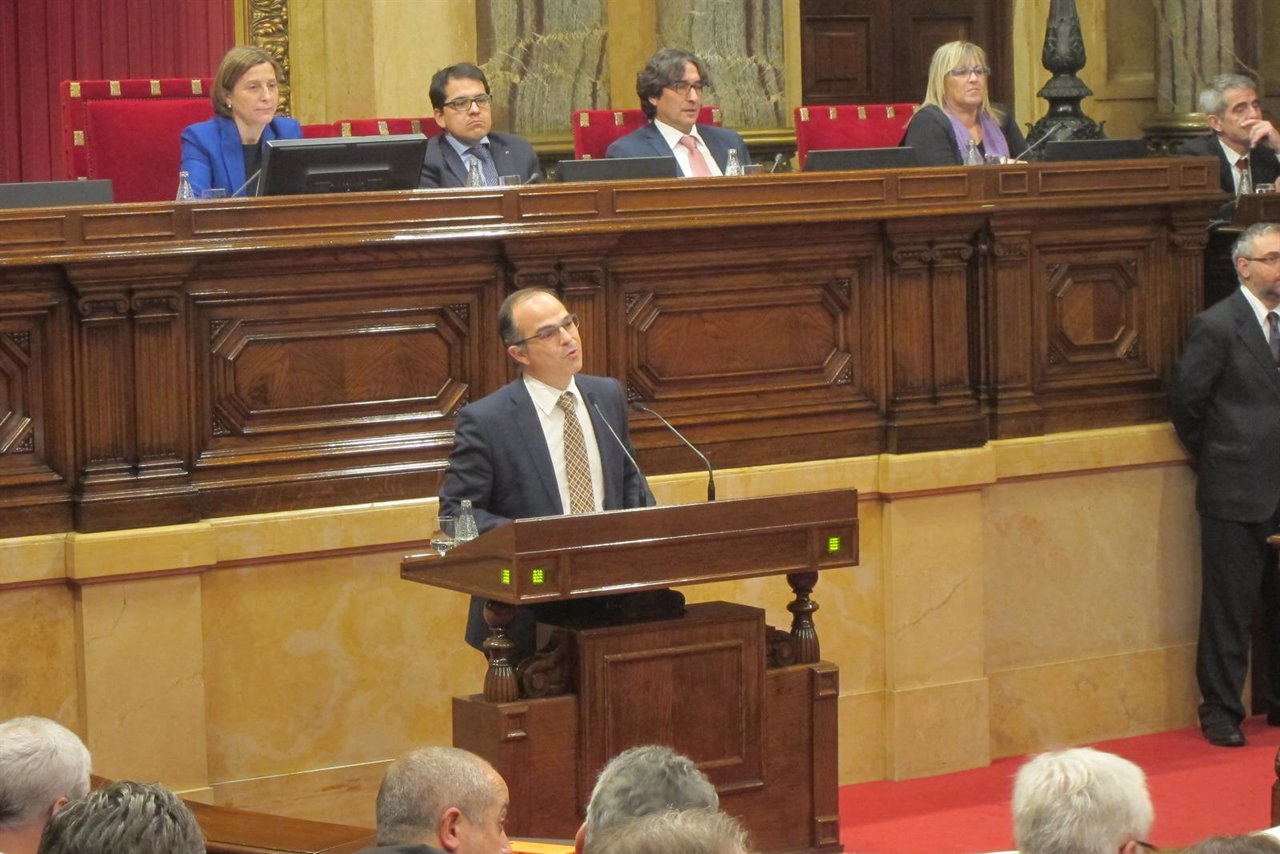Jordi Turull (JXSí) interviene en el discurso de investidura de Puigdemont