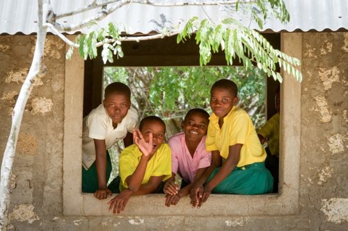 World Vision campaña contra mutilación femenina