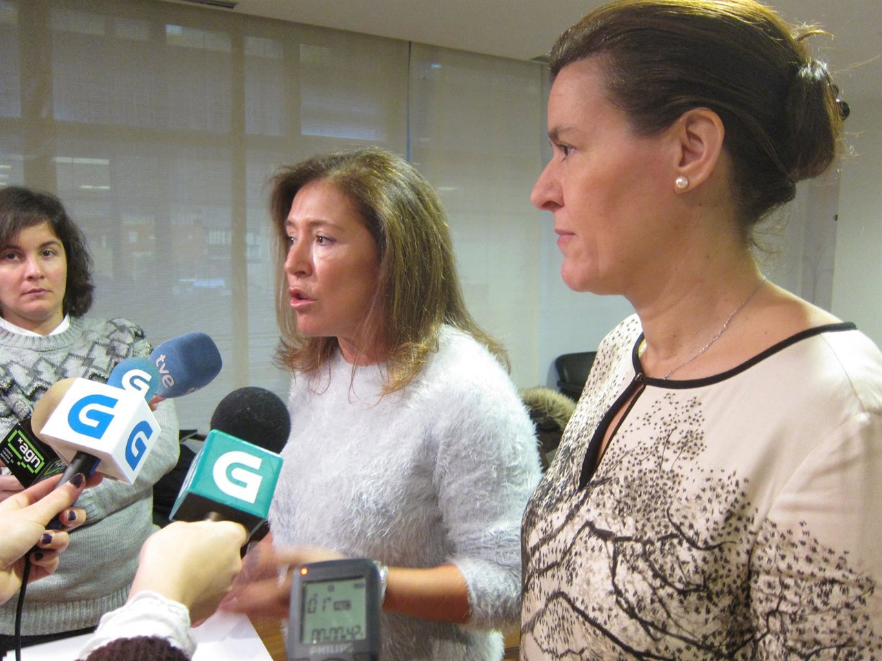 Beatriz Mato y Ana María López Pombo
