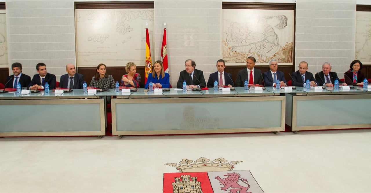 Constitución de la Lanzadera Financiera de CyL