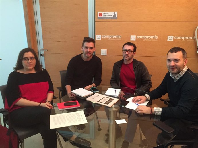 Reunión de Fran Ferri, Jordi Juan y representantes de ACPV