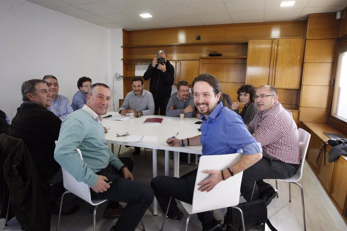 Pablo Iglesias se reúne con En Comú Podem, Compromís es el moment y En Marea