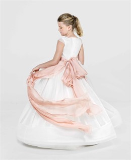 Diseño de Isabel Zapardiez