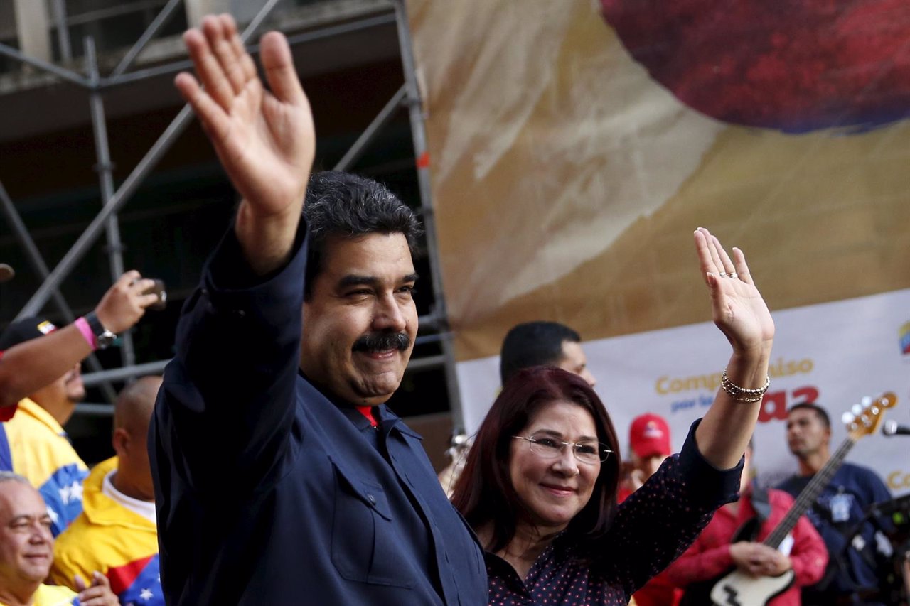 El presidente de Venezuela, Nicolás Maduro, y su mujer, Cilia Flores