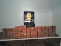 Detenido por transportar 110 kilos de hachís en el maletero de un vehículo