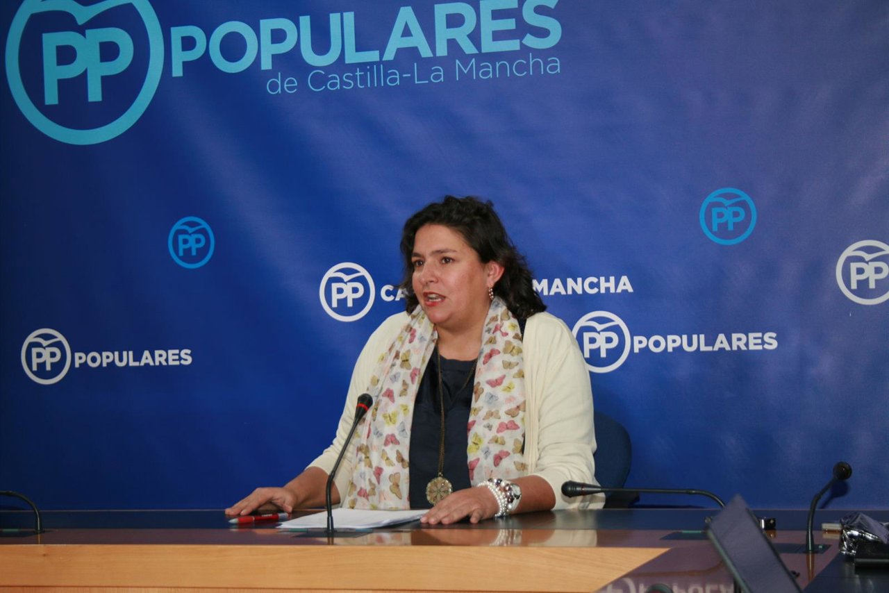 GPP CLM (Cortes De Voz Y Fotografía) La Diputada Regional, Cesárea Arnedo, En Ru