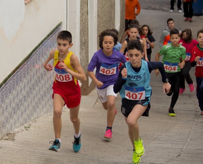 Las categorías infantiles abrieron las pruebas deportivas de Alicún.