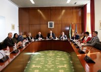 Todos los grupos menos el PSOE piden iniciar ya las comparecencias