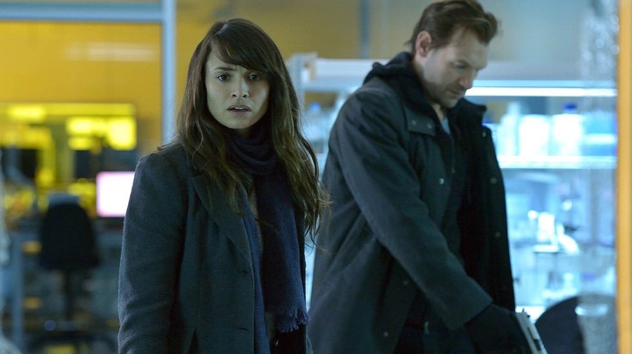 The Strain en Cuatro