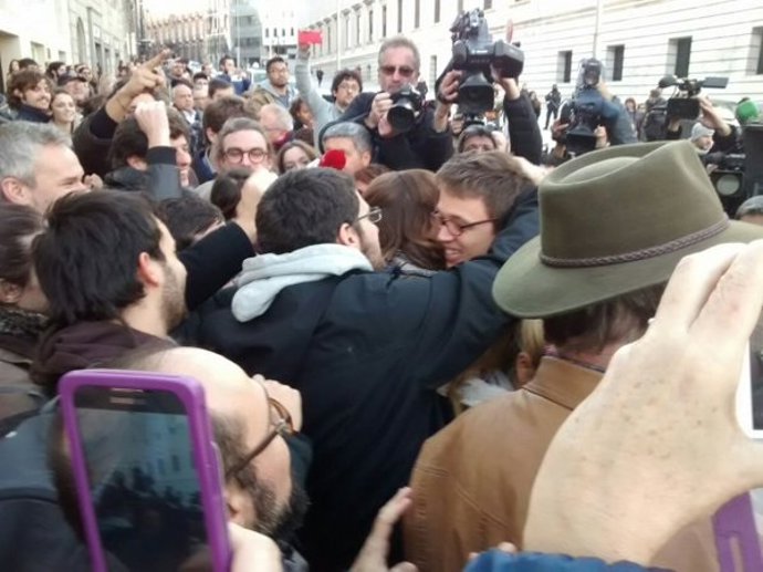 Podemos a la salida del Congresos