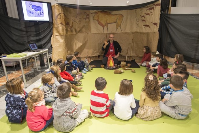 [Comunicacion.Csic.Andalucia] NP Balance 2015 Del Museo Casa De La Ciencia De Se