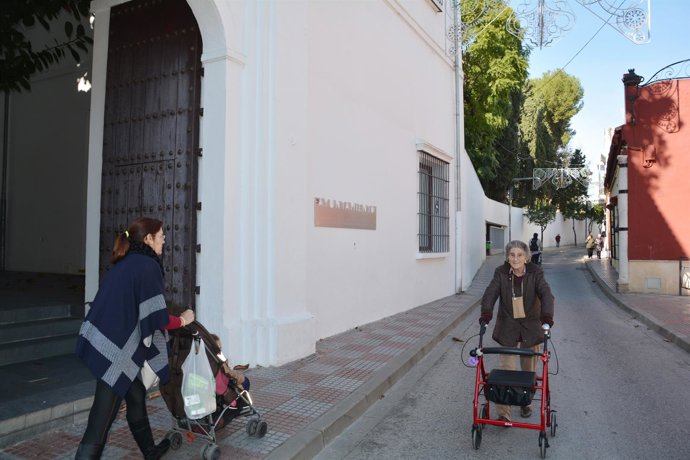 Calle de la Fuente antes de ser peatonalizada