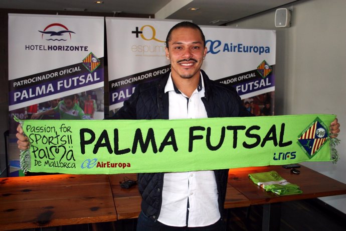 Helinho, nuevo jugador del Palma Futsal
