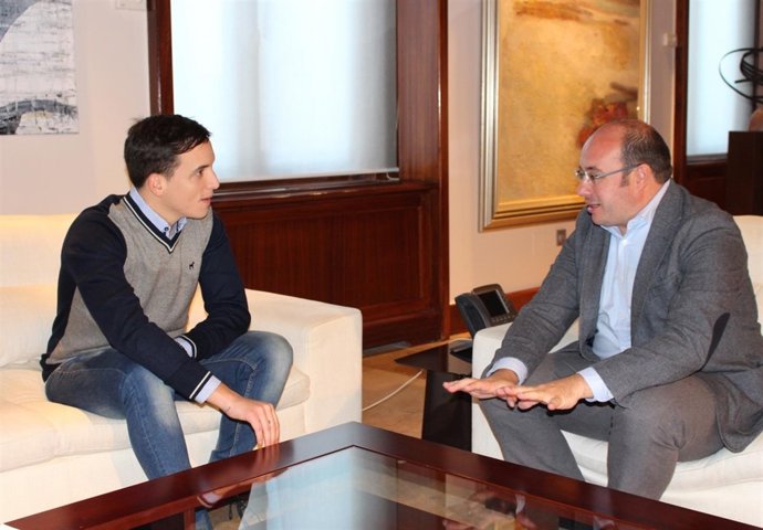 Imagen del encuentro de Pedro Antonio Sánchez con Xuso Jones