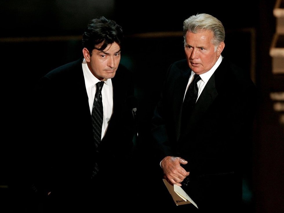 CHARLIE SHEEN Y MARTIN SHEEN 