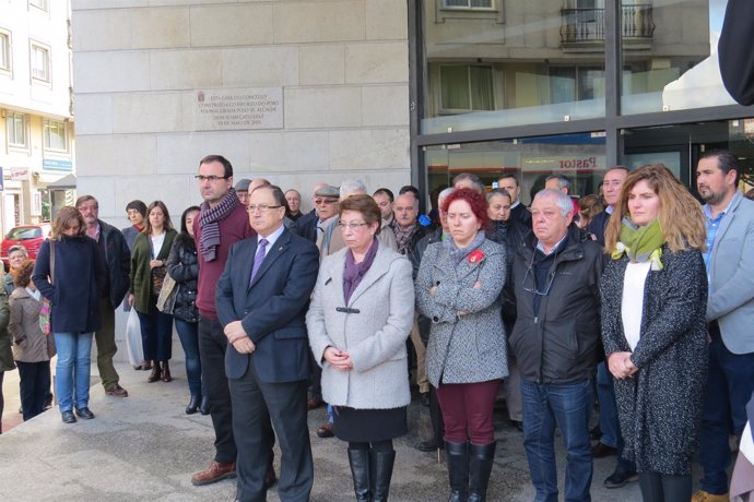 Concentración contra violencia machista en Narón